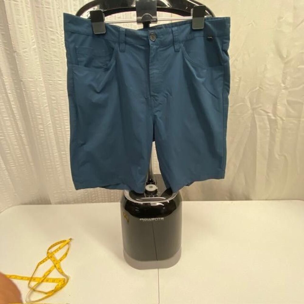 TravisMathew Golf Shorts Mens 36 Blue Stretch Performance Flat Front(343-3)